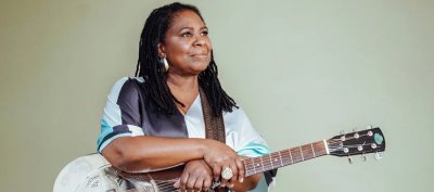 Ruthie Foster